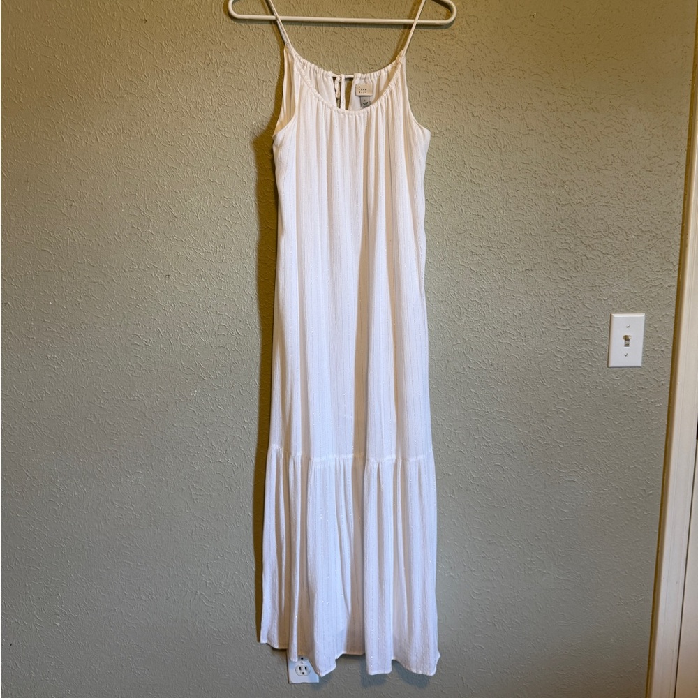 A new day white dress with gold lines